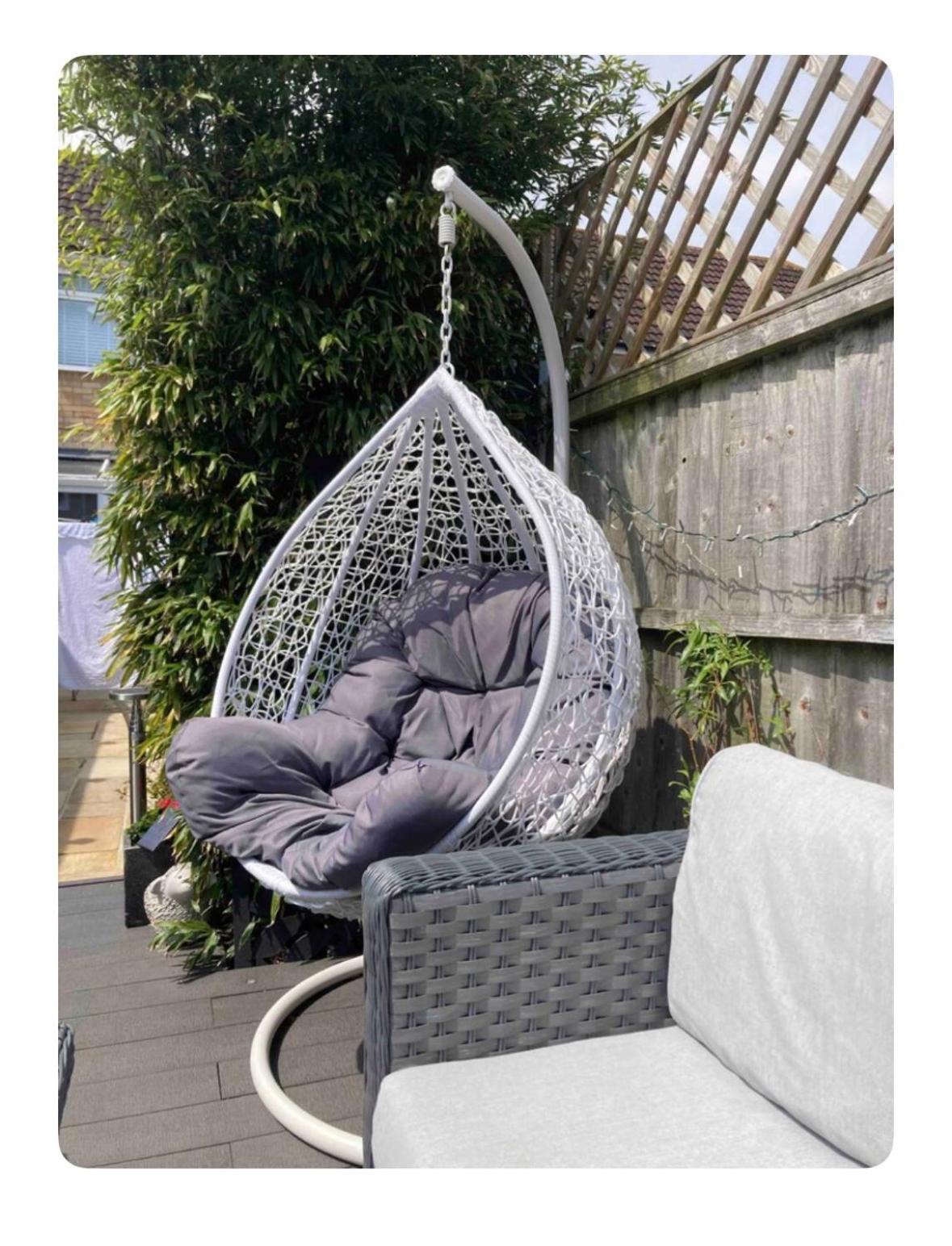 Secret Gem 1 Bed Garden Flat Private Luxury Hot Tub Apartment Bournemouth Exterior photo